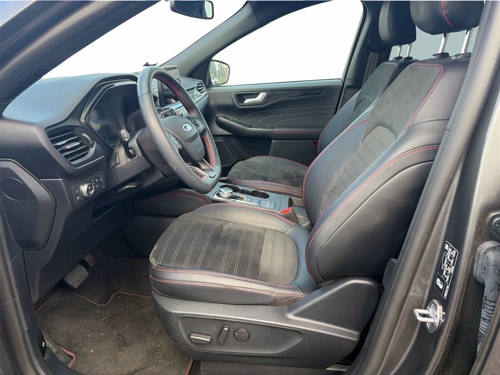 Ford Kuga ST-Line X billede 11