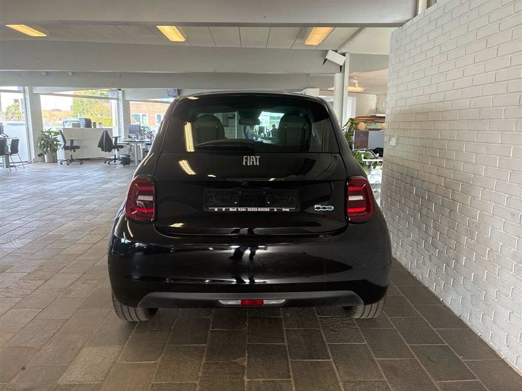 Fiat 500e La Prima billede 4