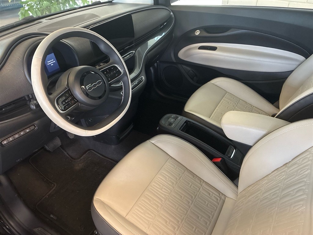 Fiat 500e La Prima billede 5