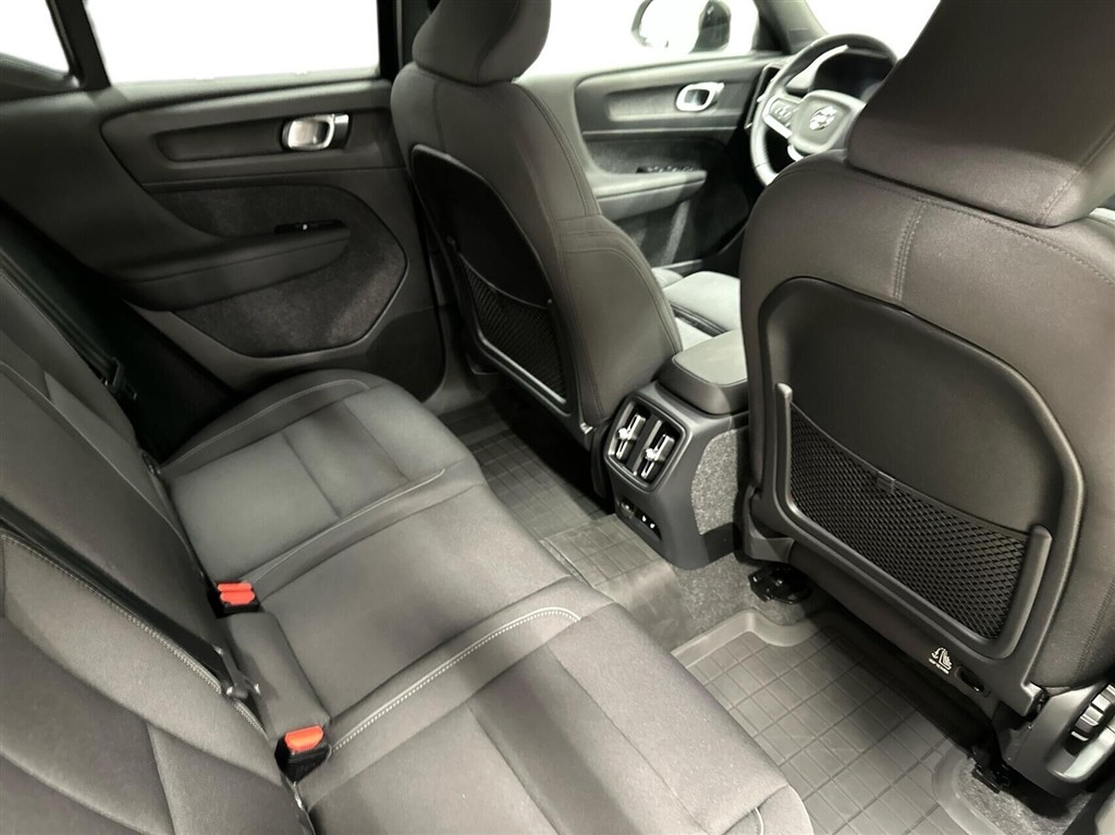 Volvo EX40 Core billede 14