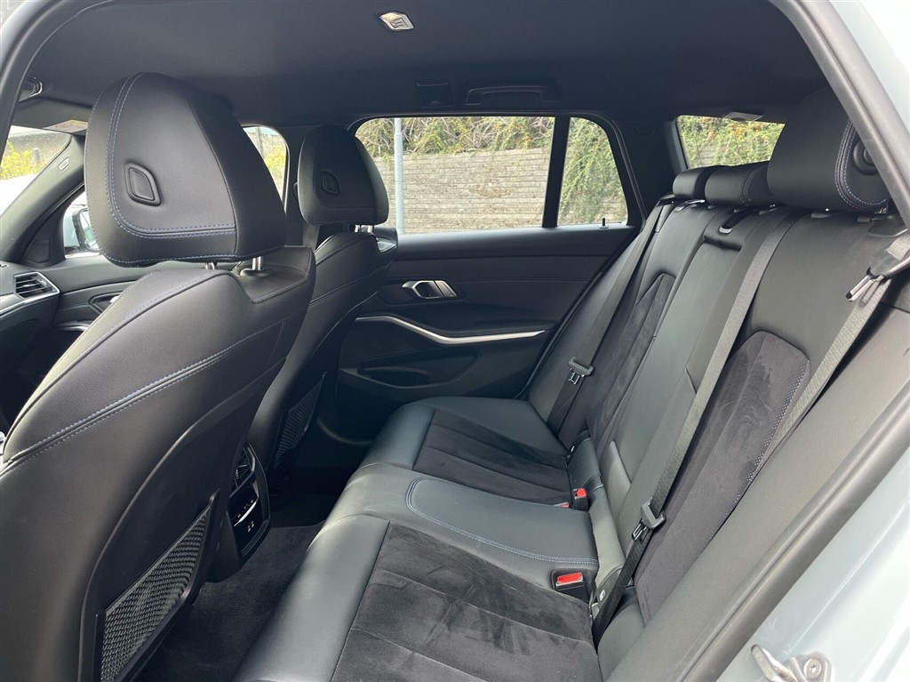 BMW 330e M-Sport billede 7