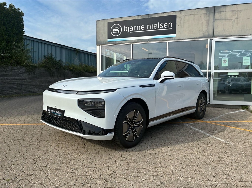 Xpeng G9 Standard Range