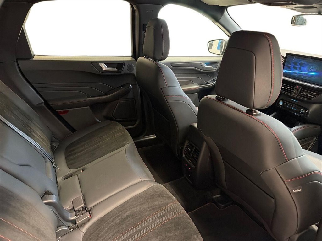 Ford Kuga ST-Line X billede 12