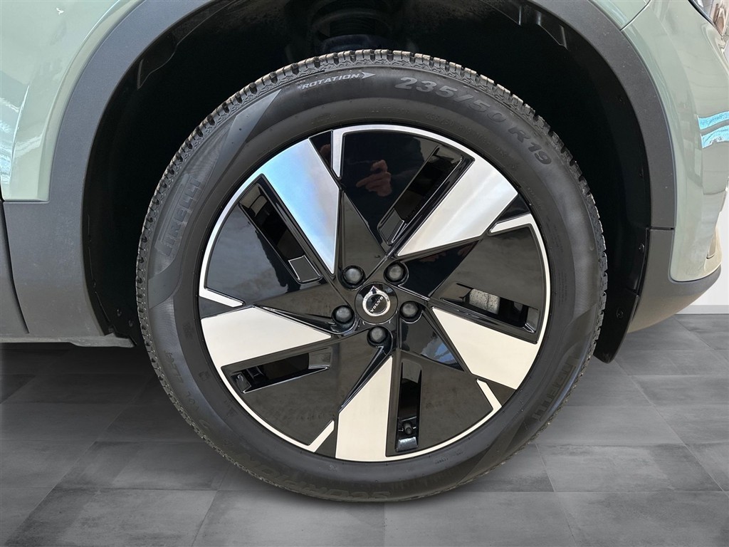 Volvo XC40 Plus billede 11