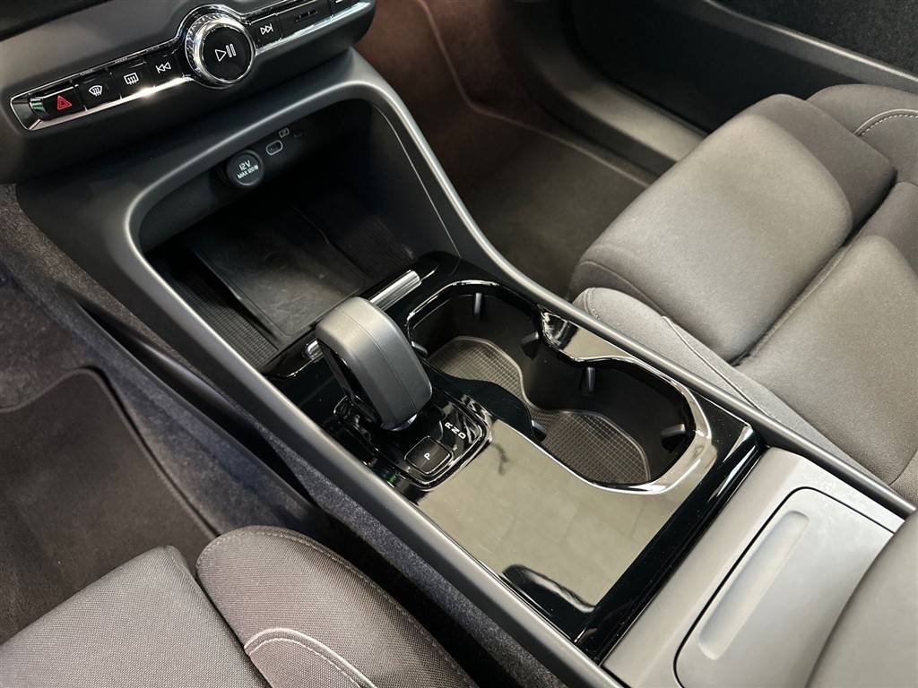 Volvo XC40 Plus billede 15