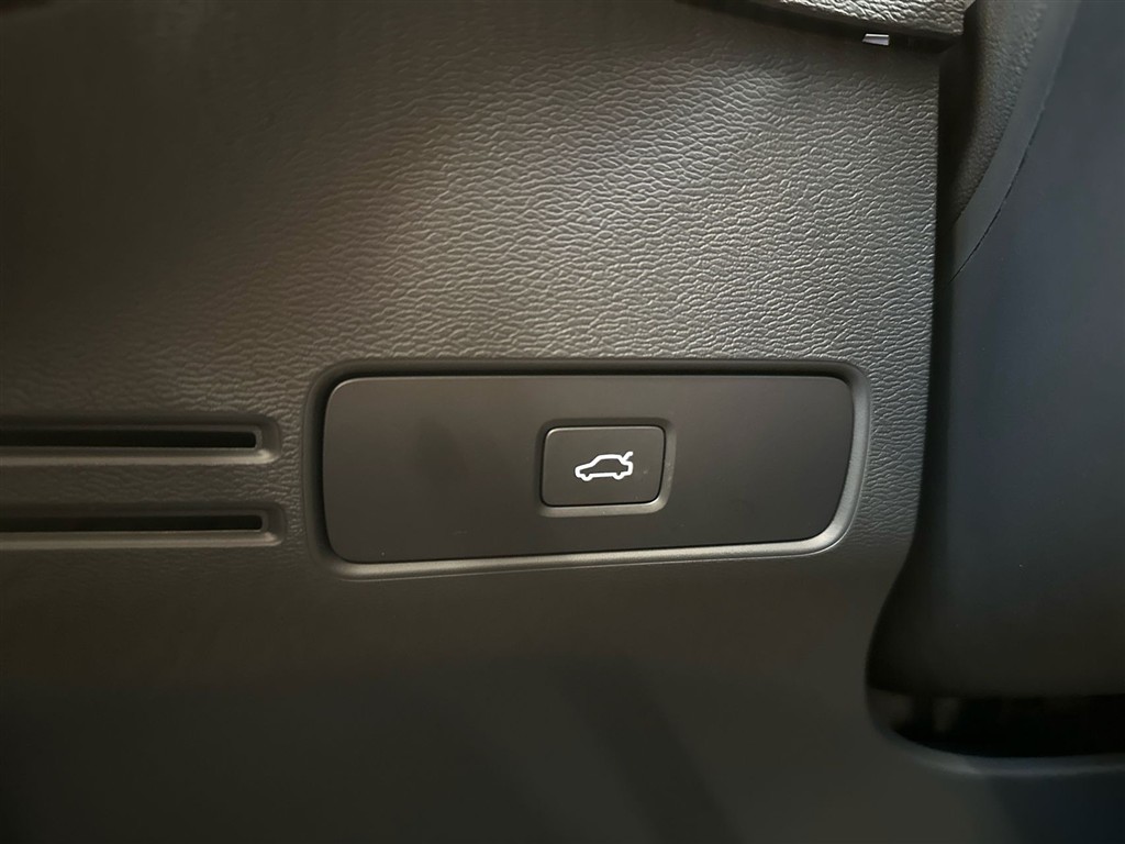 Volvo XC40 Plus billede 20