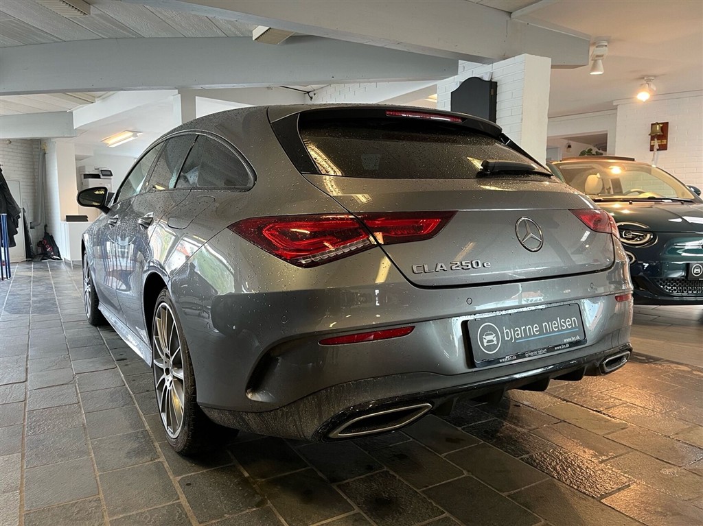 Mercedes-Benz CLA250 e AMG Line billede 2