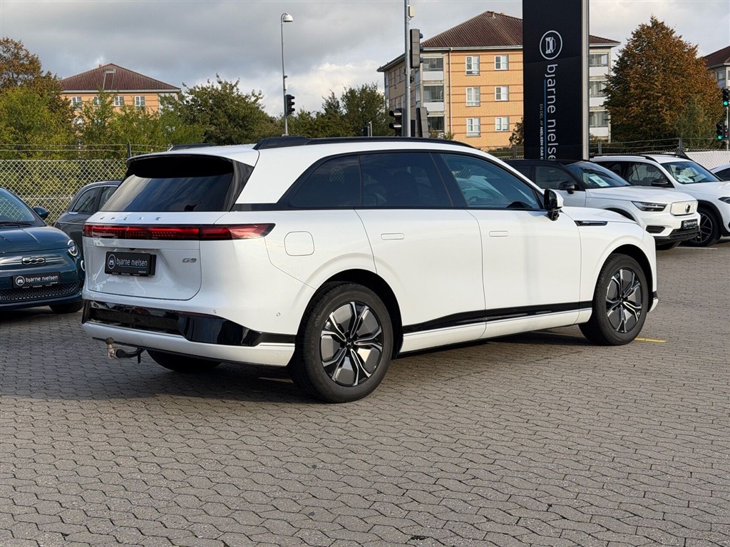 Xpeng G9 Standard Range billede 2