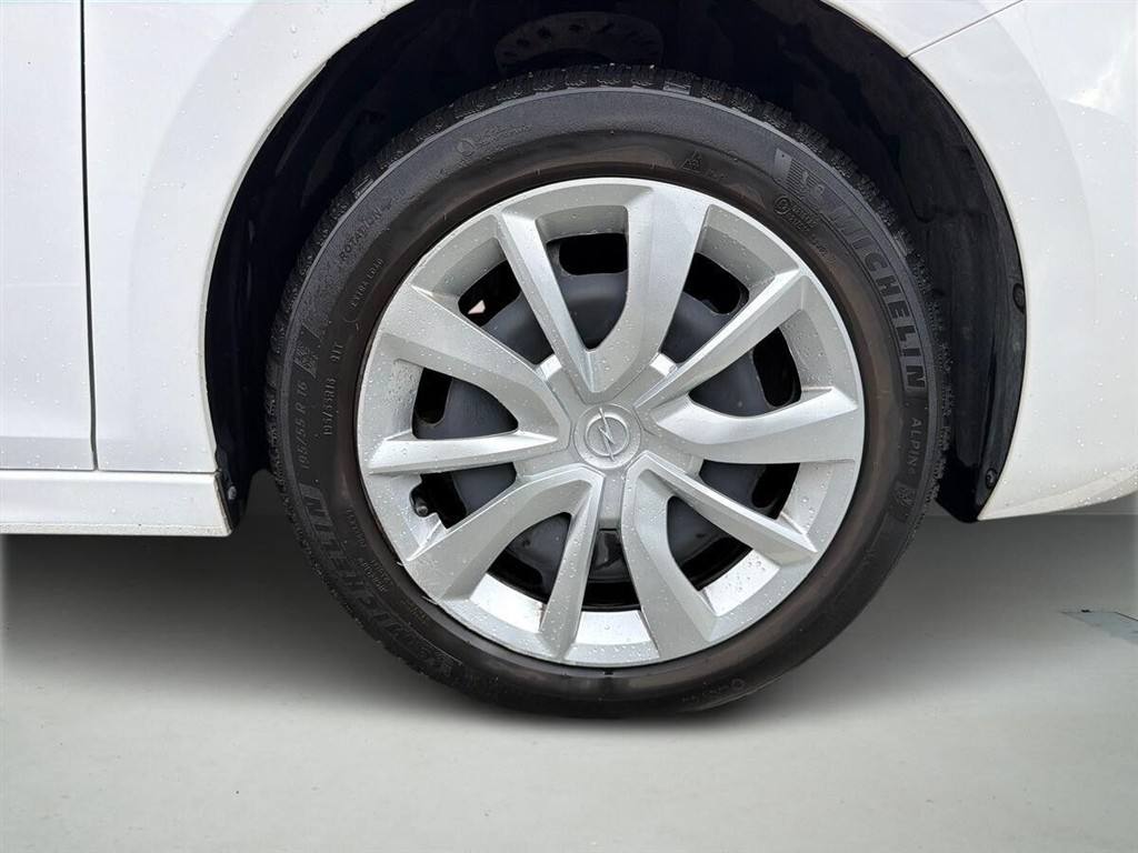 Opel Corsa Edition+ billede 8