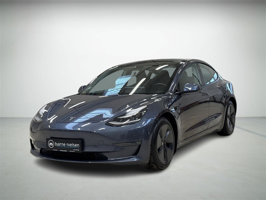 Tesla Model 3 Standard Range