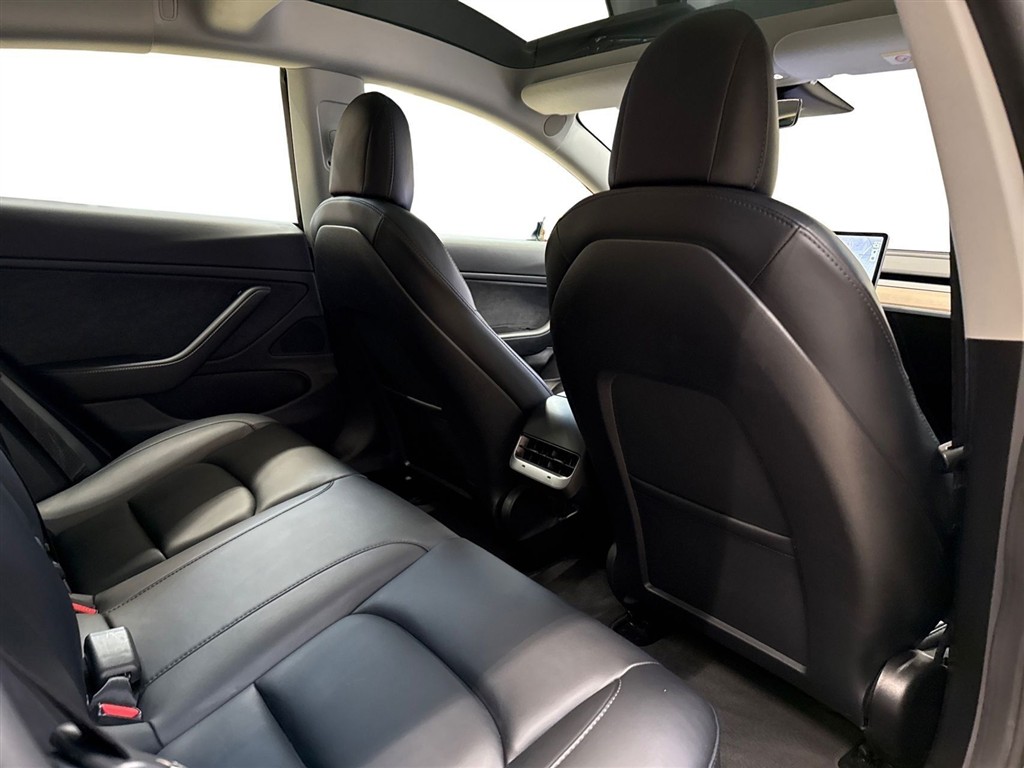 Tesla Model 3 Standard Range billede 12