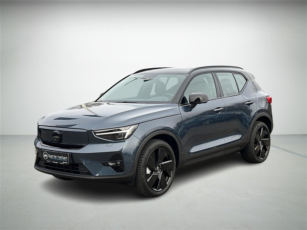 Volvo EX40 Black Edition Excess