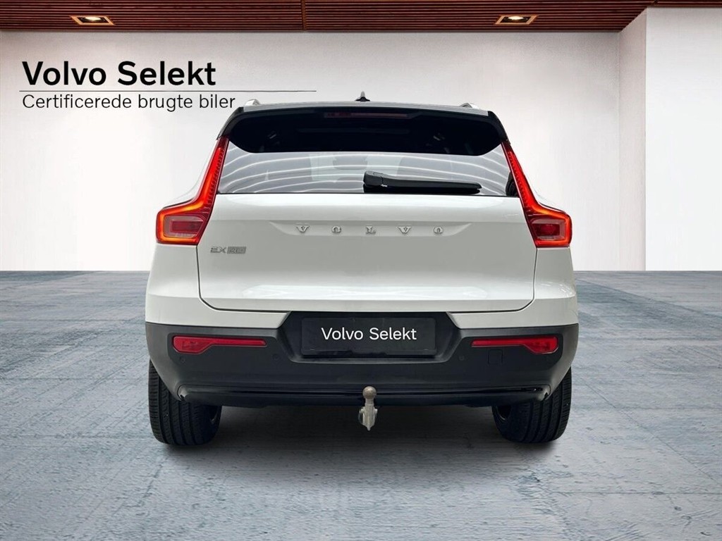 generic.car generic.image 8