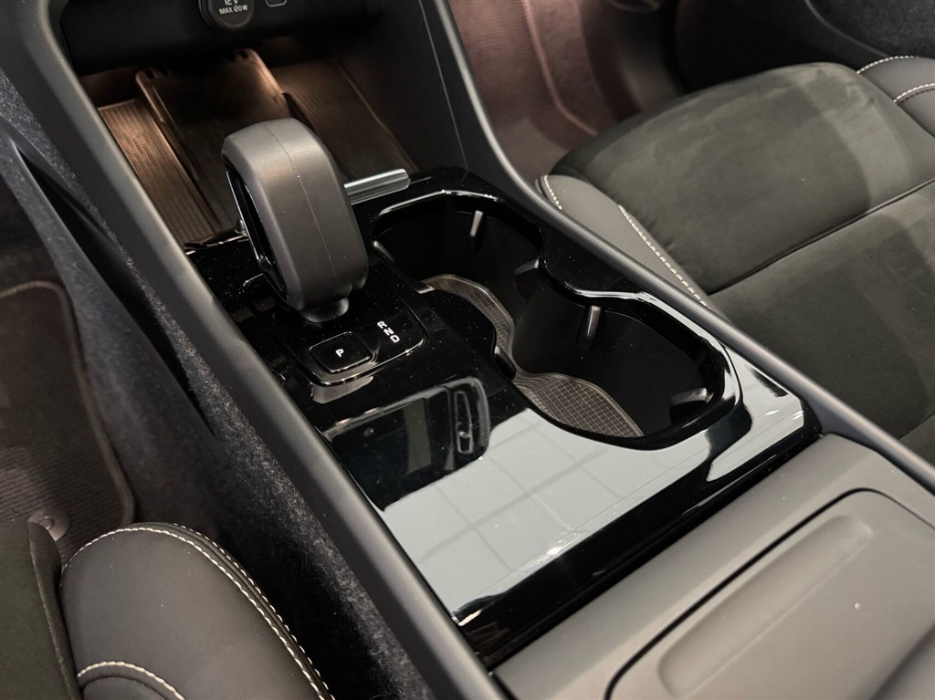 Volvo EX40 Core billede 15