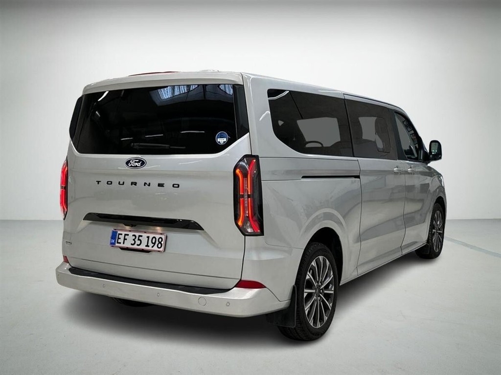 Ford Tourneo Custom Titanium X billede 2