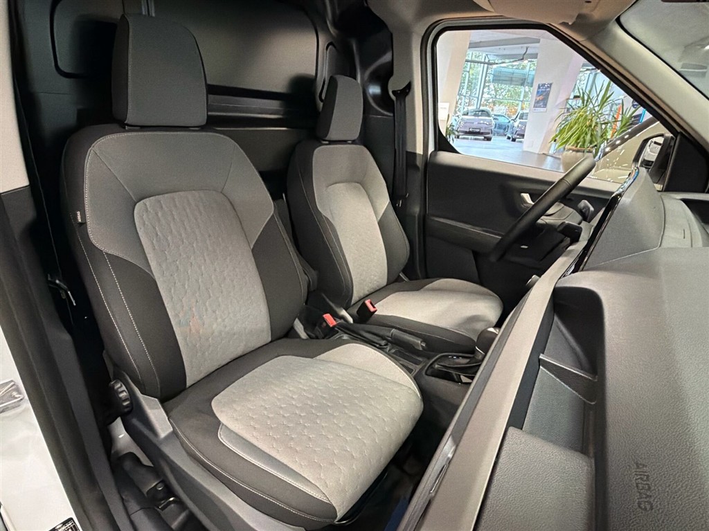 Ford Transit Courier Limited billede 6