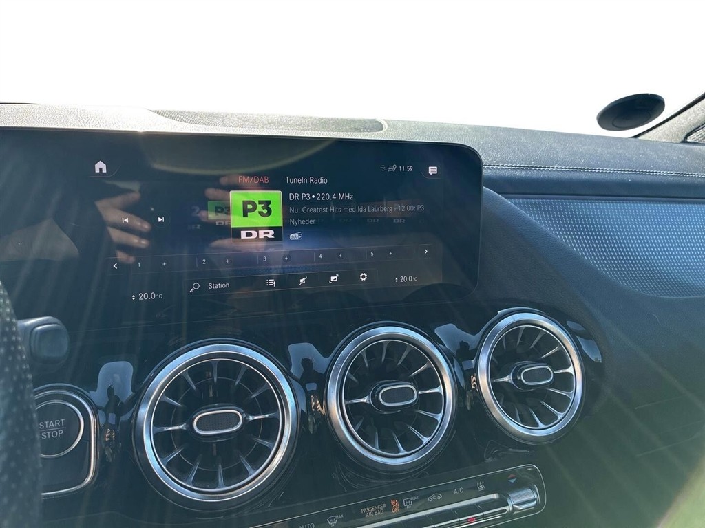 Mercedes-Benz EQA 300 AMG Line billede 15