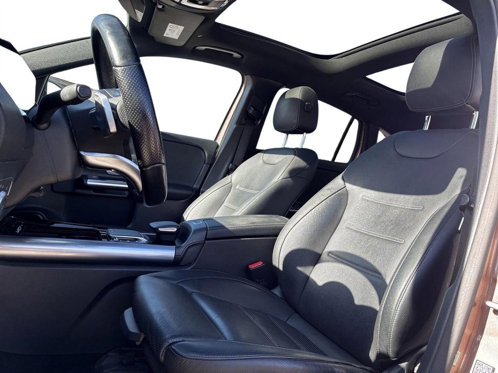 Mercedes-Benz EQA 300 AMG Line billede 27