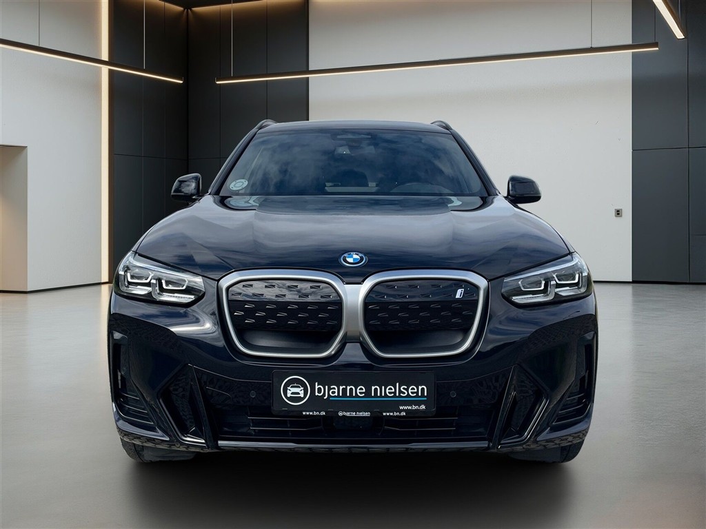 BMW iX3 M-Sport Charged billede 2