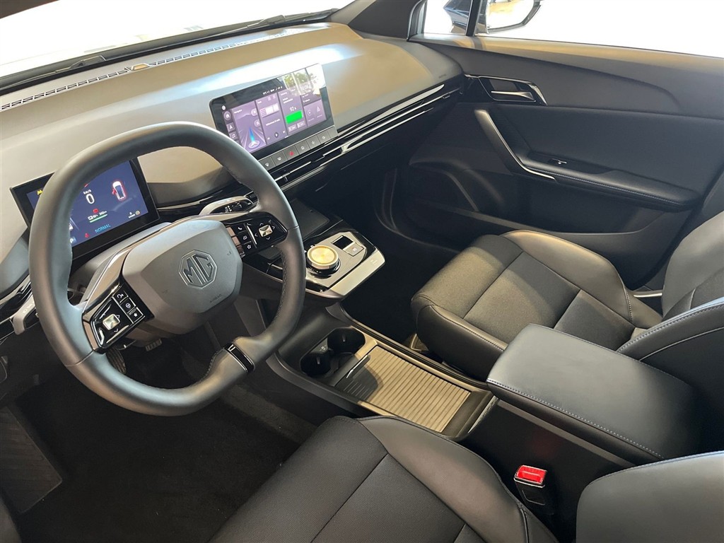 MG MG4 Electric Luxury billede 4