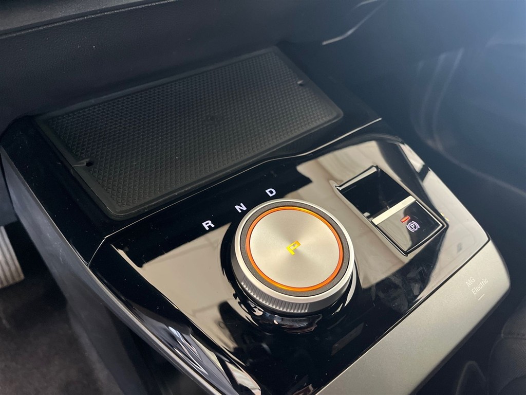 MG MG4 Electric Luxury billede 16