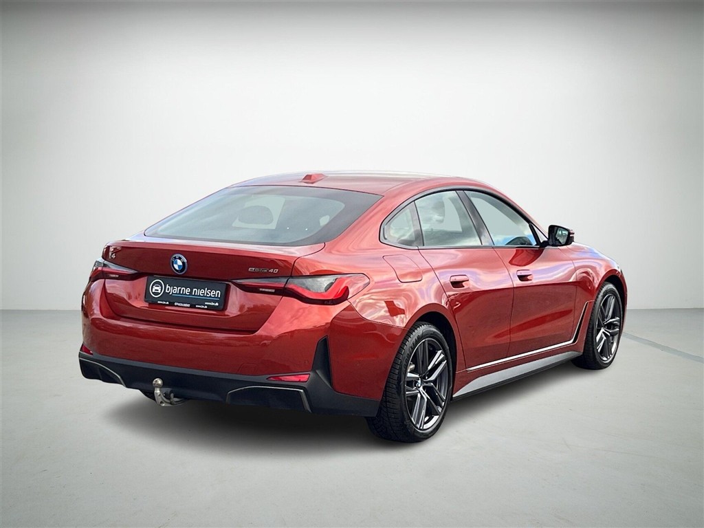 BMW i4 Charged Plus billede 2