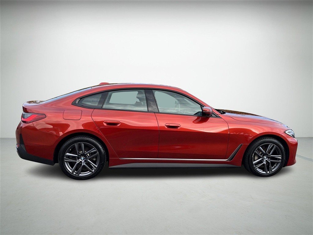 BMW i4 Charged Plus billede 5