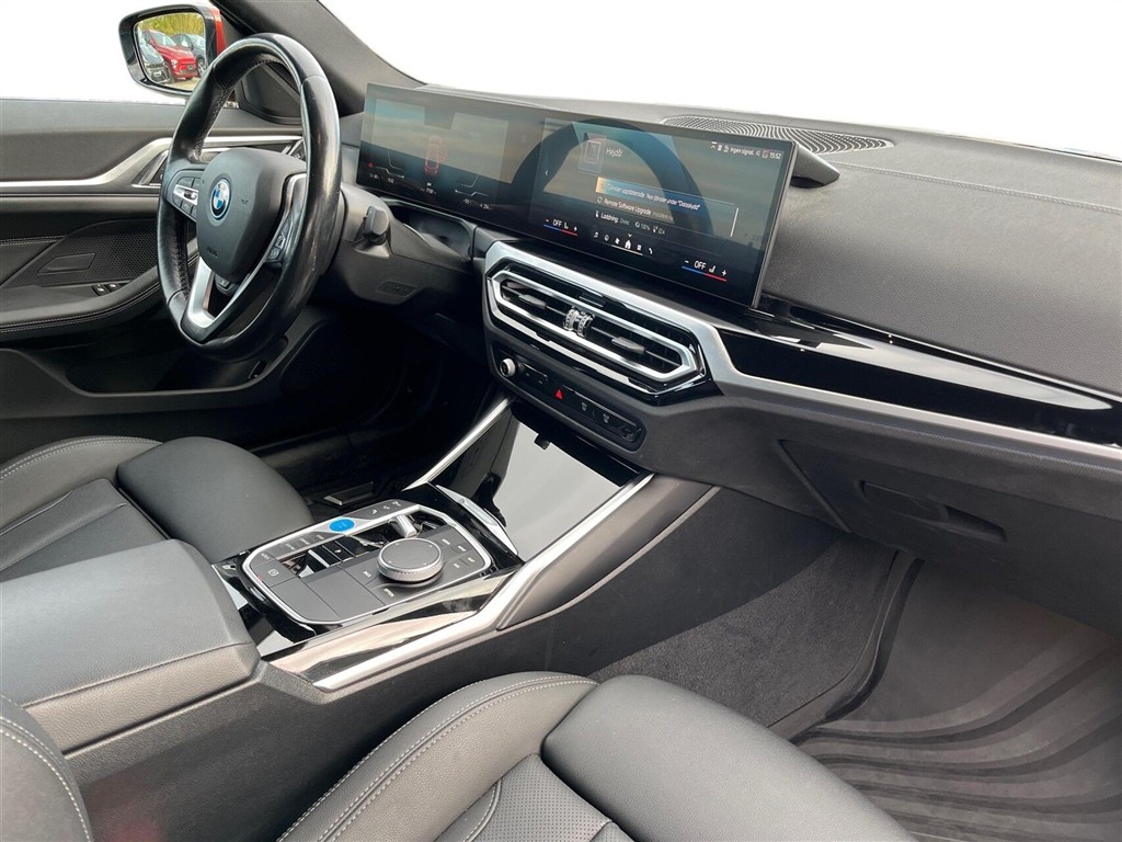 BMW i4 Charged Plus billede 10