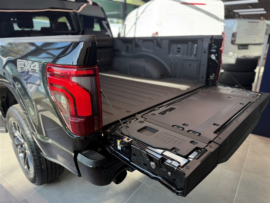 Ford F 150 Lariat Black Edition billede 6