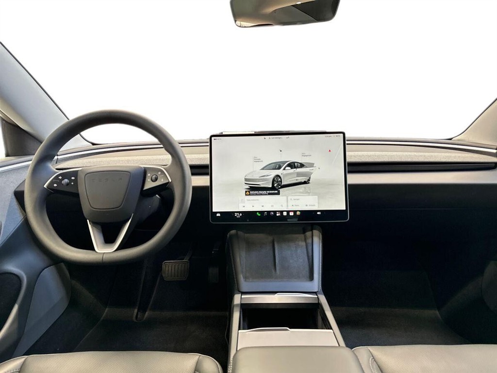 Tesla Model 3 Standard Range billede 4
