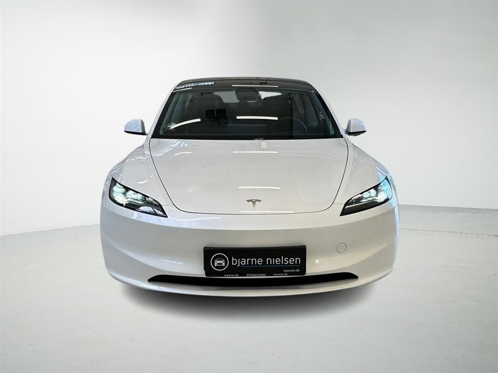 Tesla Model 3 Standard Range billede 6