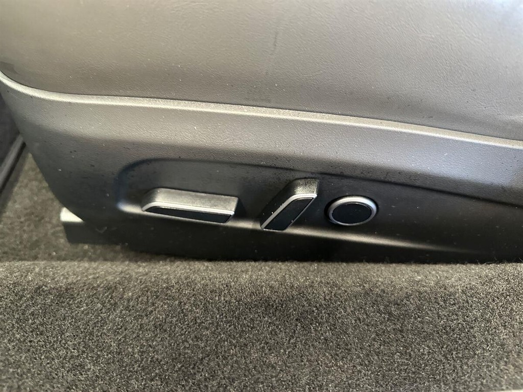 Tesla Model 3 Standard Range billede 19