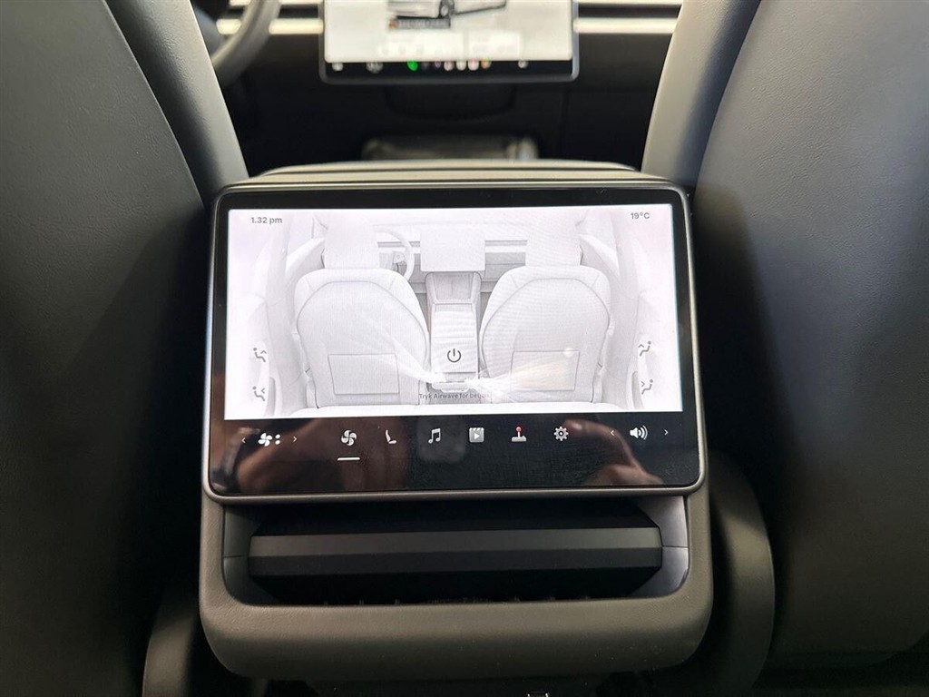 Tesla Model 3 Standard Range billede 20