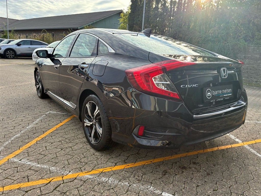 Honda Civic Executive Navi billede 2
