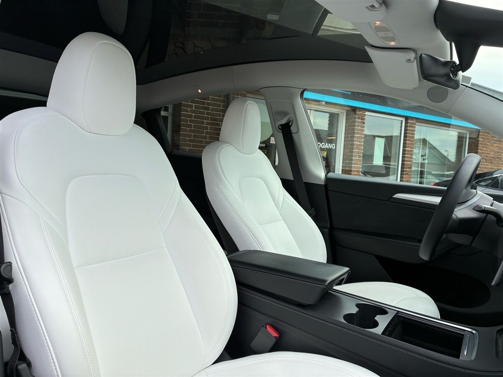 Tesla Model Y Long Range billede 8