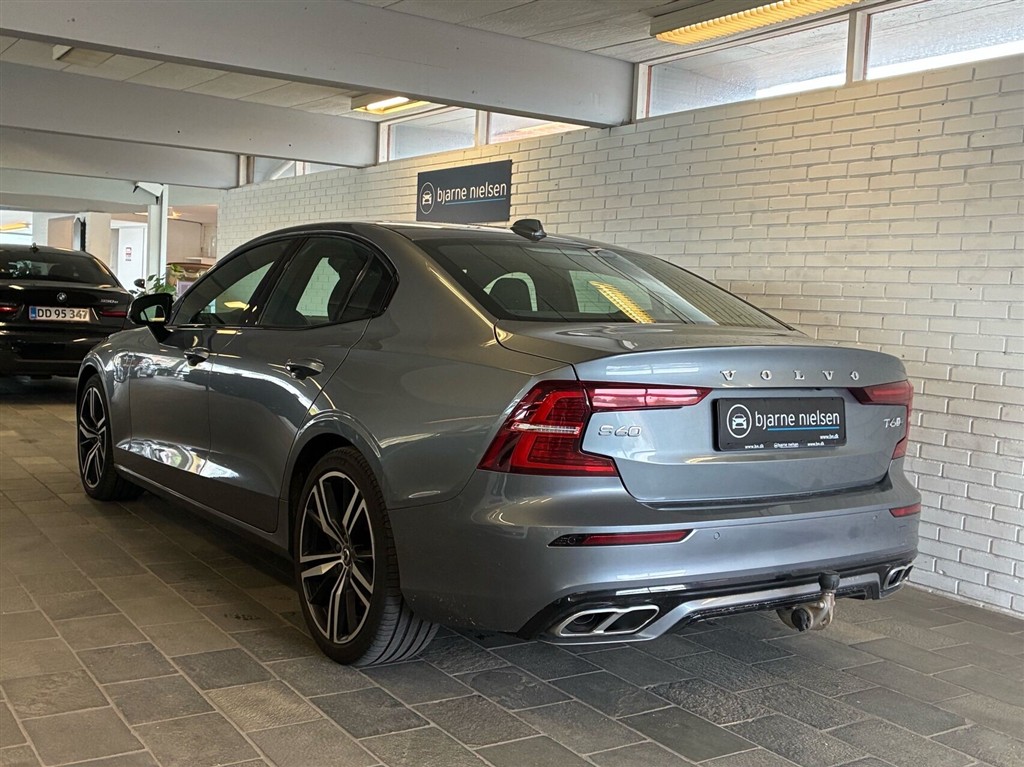 Volvo S60 R-design billede 2
