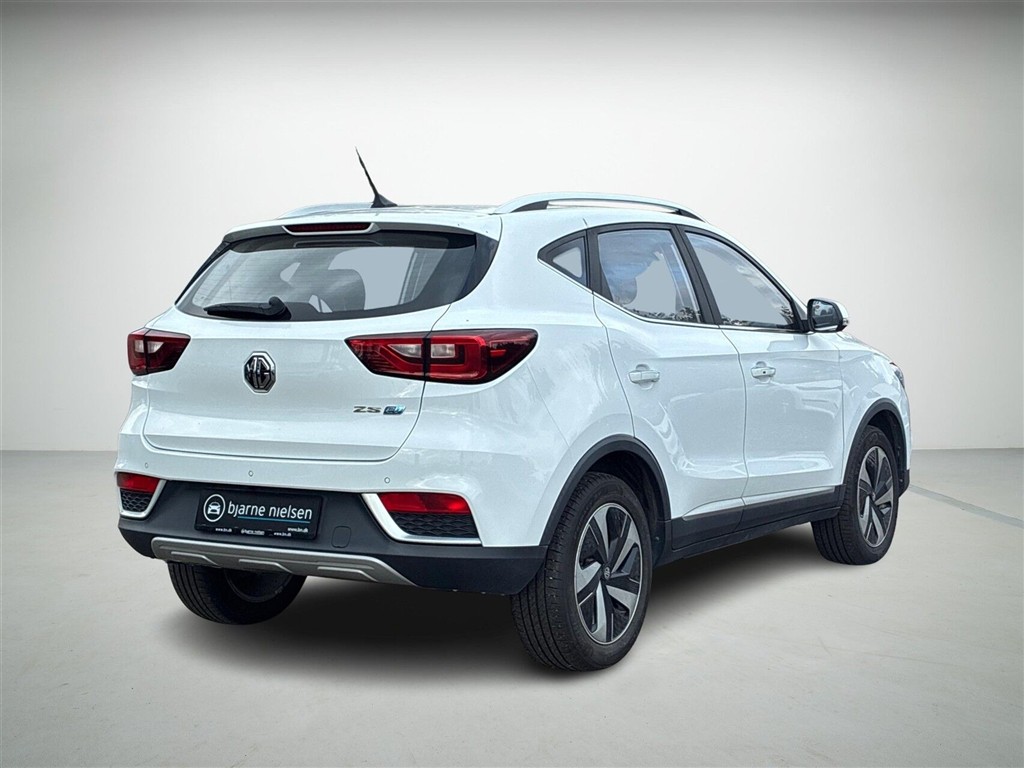 MG ZS EV Luxury billede 2