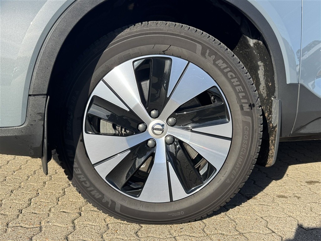 Volvo XC40 Plus billede 10