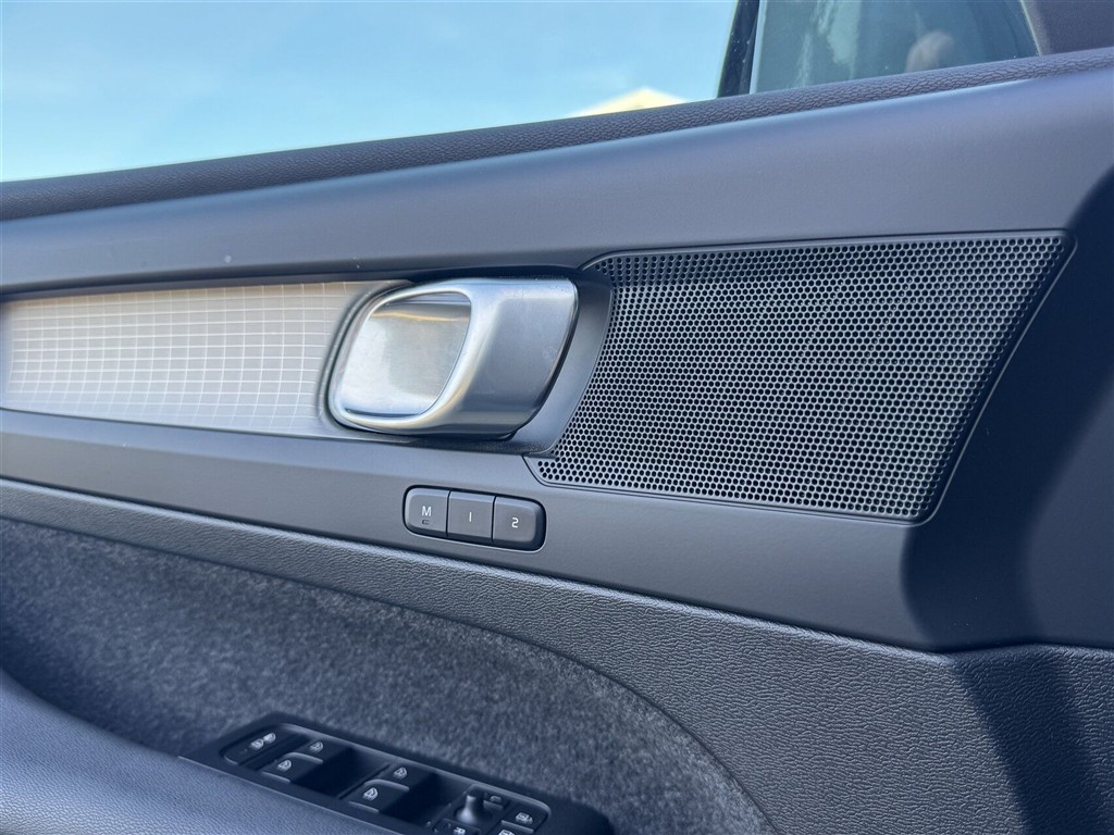 Volvo XC40 Plus billede 13