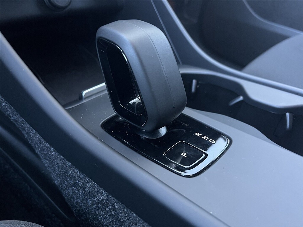 Volvo EX40 Core billede 16