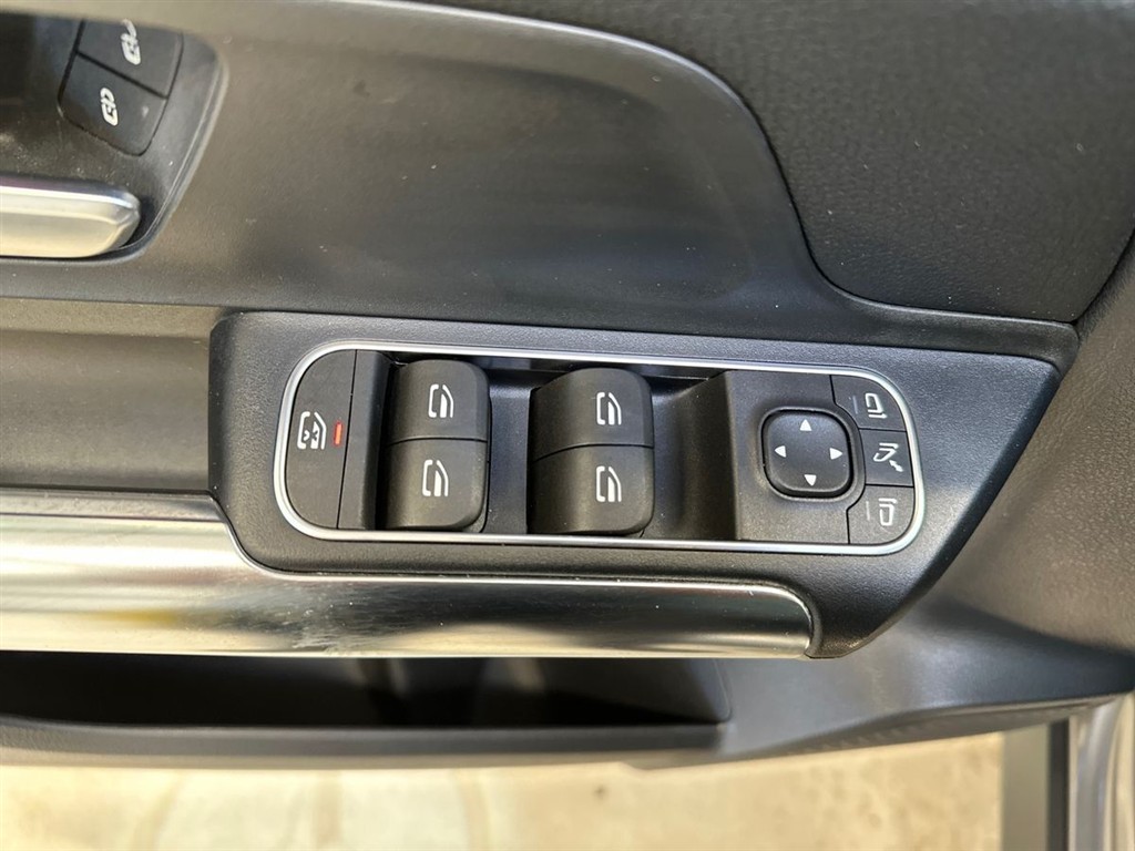 Mercedes-Benz EQA 250 Progressive billede 12