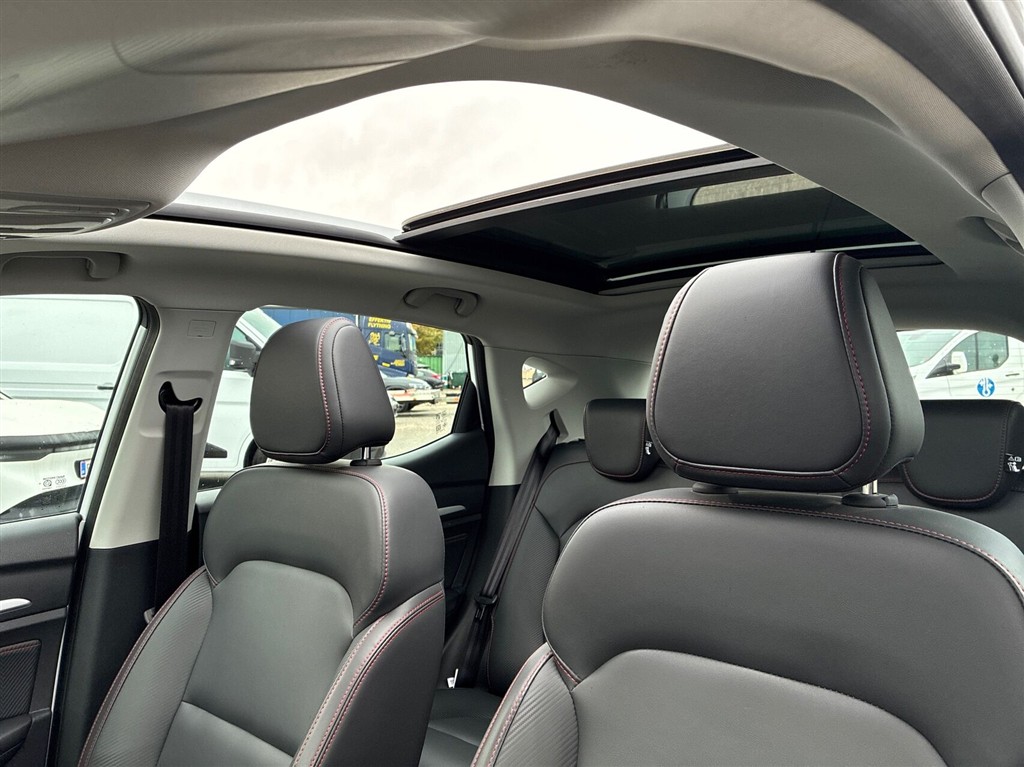 MG ZS EV Luxury billede 21