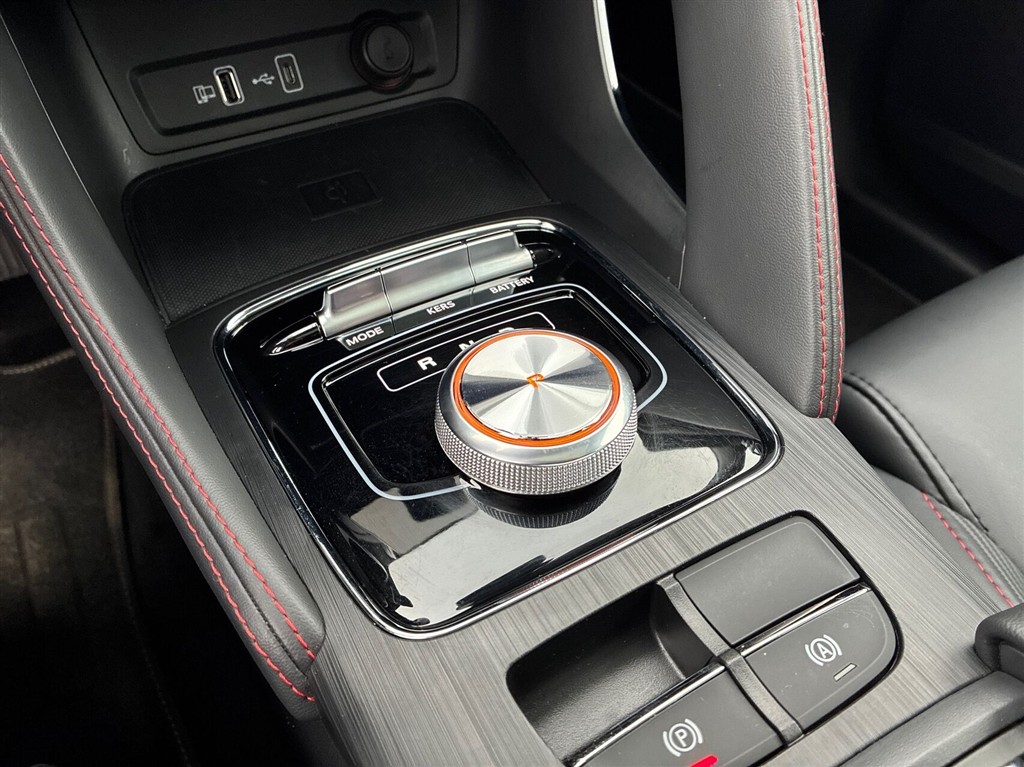 MG ZS EV Luxury billede 15