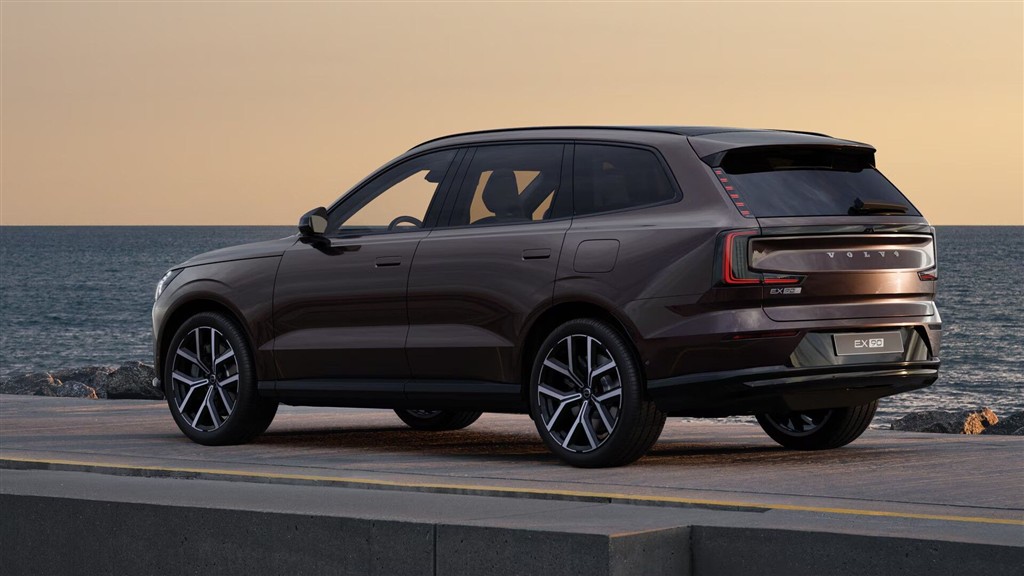 Volvo EX90 Ultra