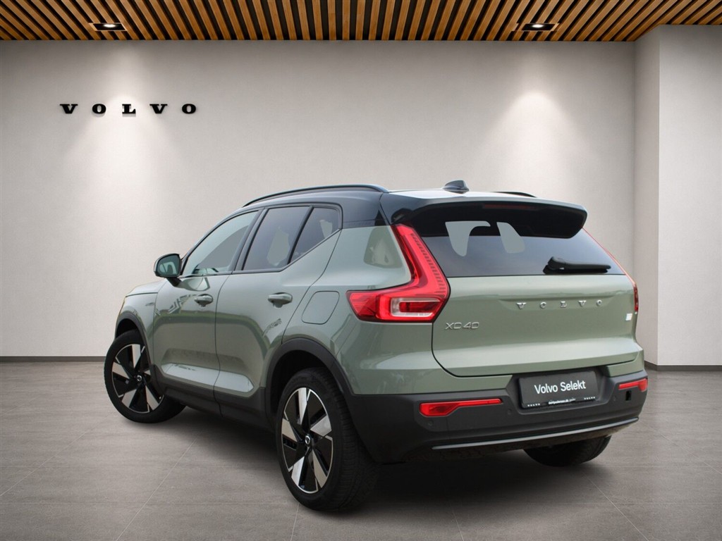 Volvo XC40 Plus billede 2
