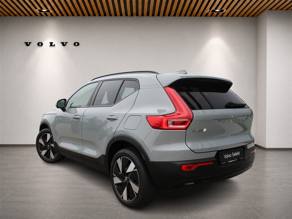Volvo EX40 Plus billede 2