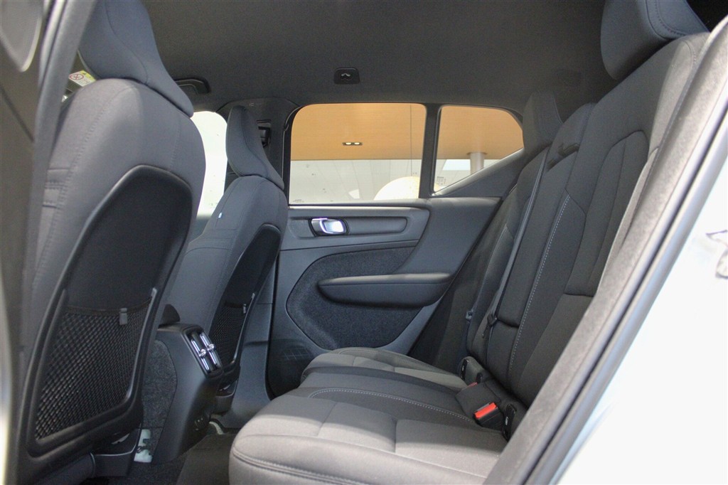 Volvo EX40 Plus billede 6