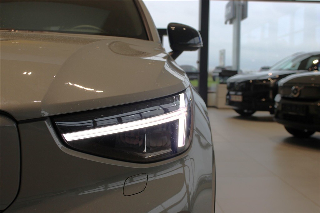 Volvo EX40 Plus billede 16