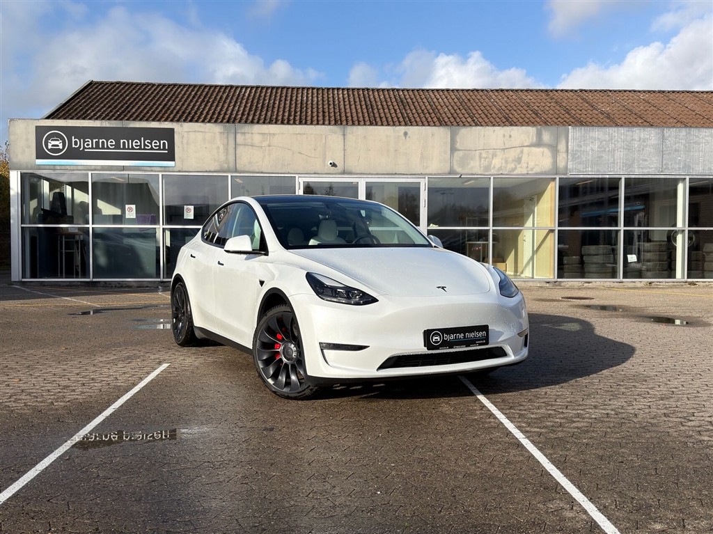 Tesla Model Y Performance