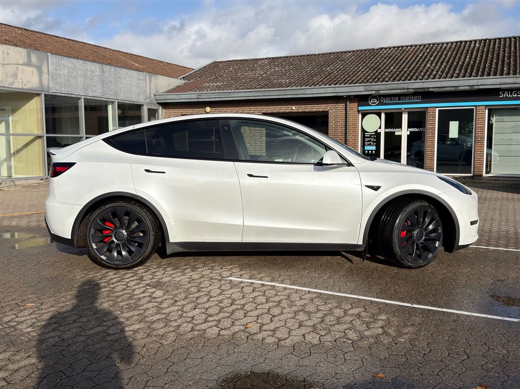 Tesla Model Y Performance billede 4